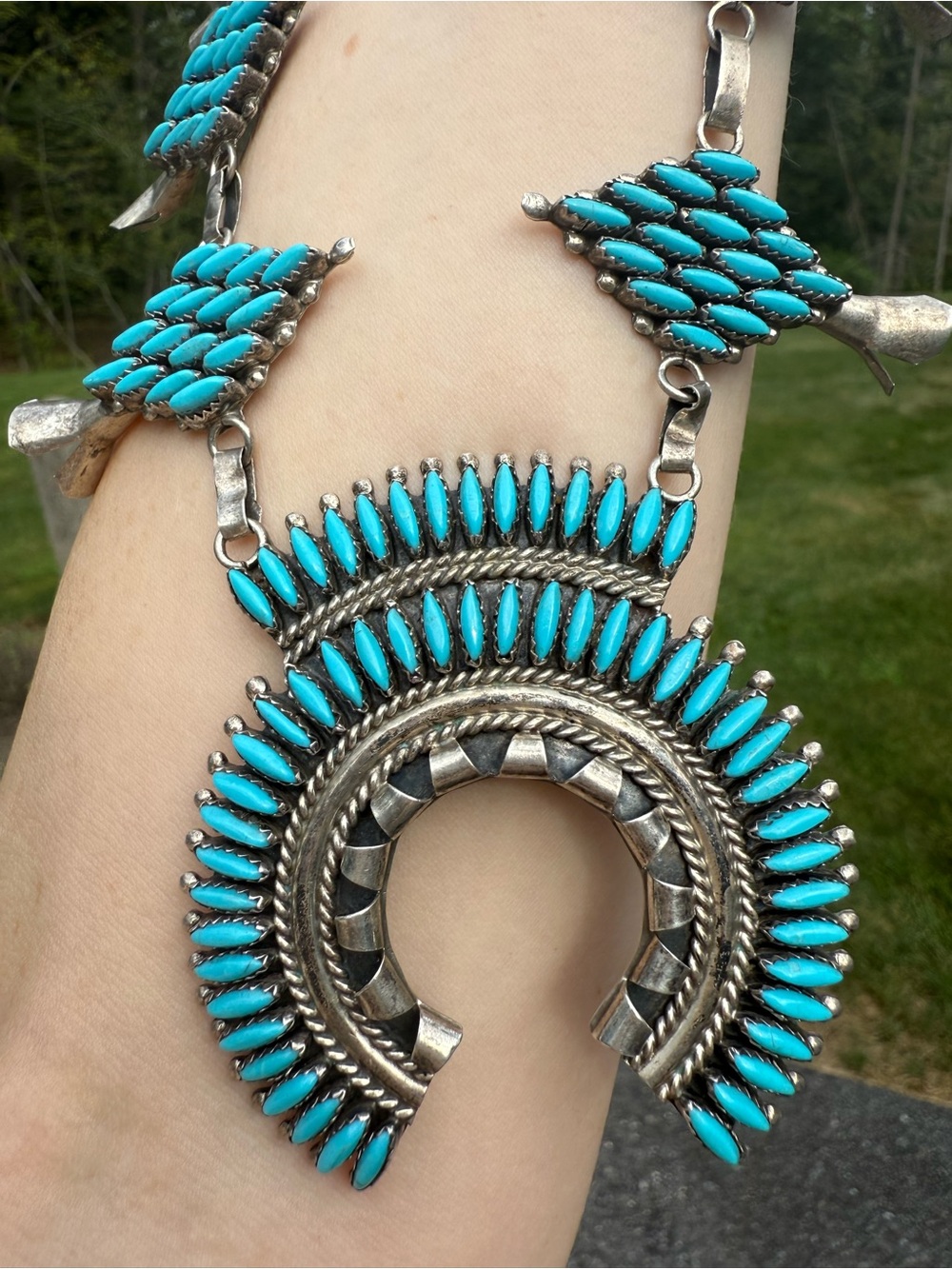 RARE Vintage Zuni Petite Point Turquoise Lariat Necklace